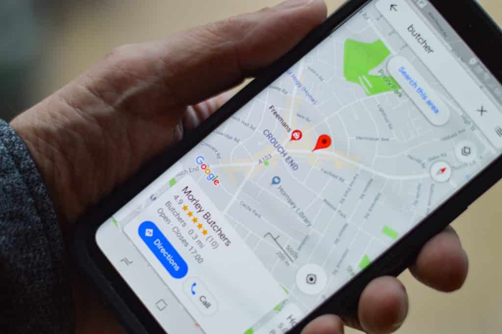 google maps with reviews on phone
